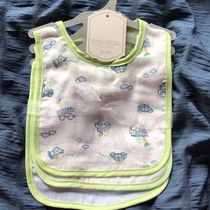 Kyle & Deena bibs